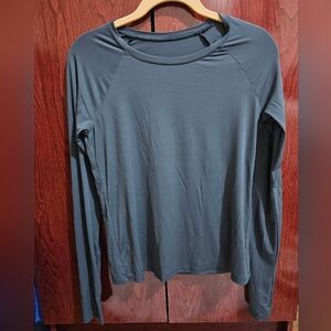 Alo Yoga Women's Pulse Long Sleeve Top